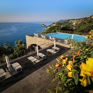 Dominio Mare & *** Bergeggi